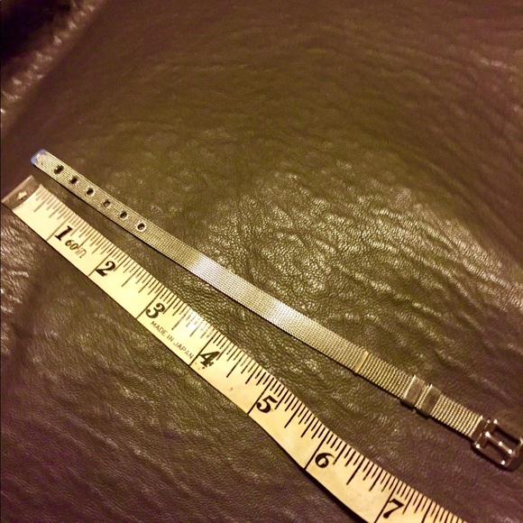 Silver tone Buckle Bracelet - Picture 4 of 4